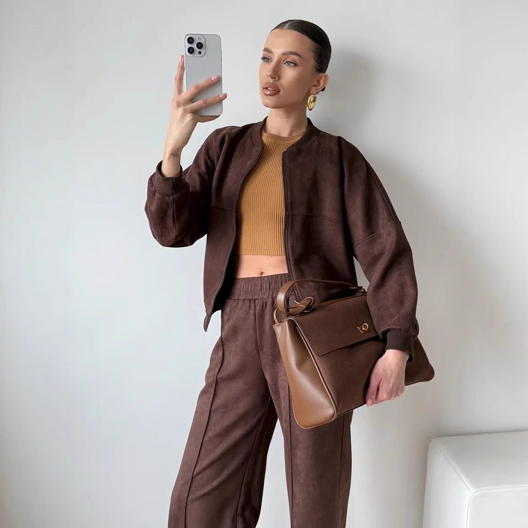 Damen nan zweiteiliges Velours-Loungewear-Set mit kurzem Zip-Hoodie und weiter Highwaist-Hose Echo Archiv