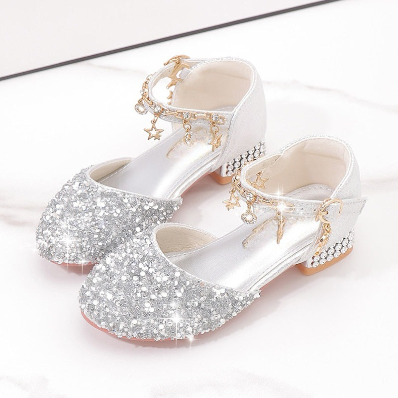 Damen Elegante und funkelnde Mittelabsatzschuhe mit Perlen- und Schleifendetails Echo Archiv