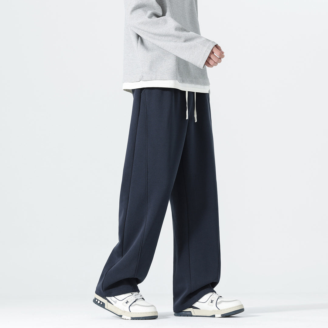 Herren Extraweite Sweatpants im Palazzo‑Look mit Tunnelzugbund und Seitentaschen Echo Archiv