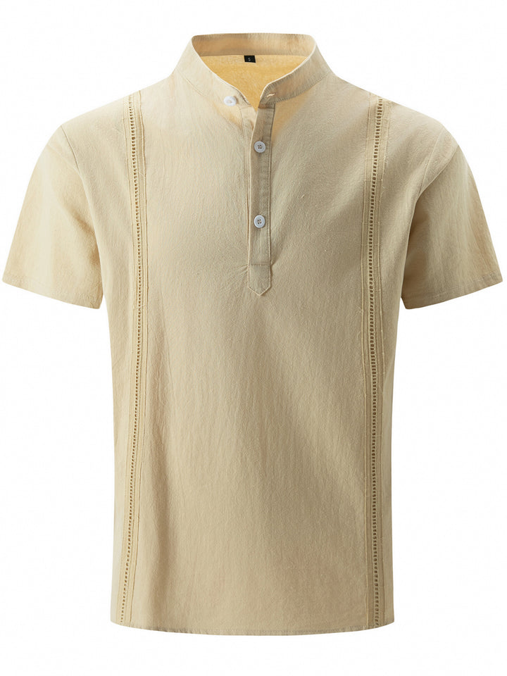 Herren Elegantes Kurzarmhemd mit modernem Stehkragen und feiner Knopfdetails Echoarchiv