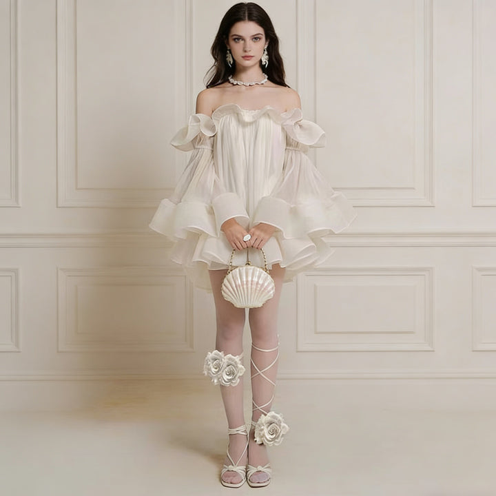 Damen Verspielt-romantisches Minikleid mit Volants und schulterfreiem Design Echo Archiv