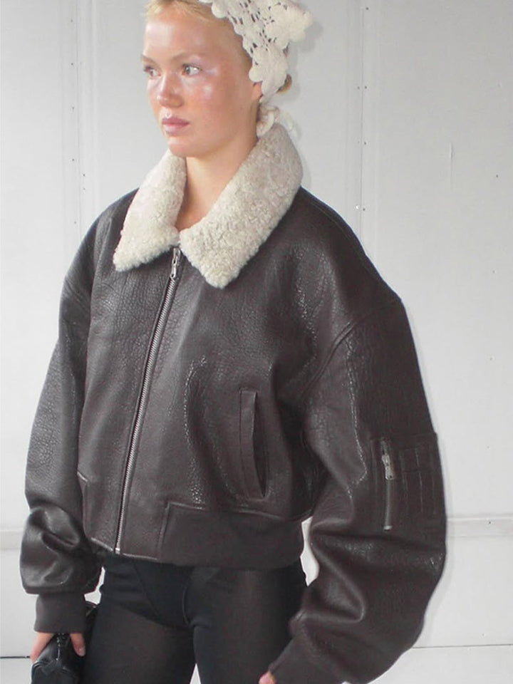 Damen Oversized Fliegerjacke im Biker-Bomber-Stil mit Teddykragen Echoarchiv