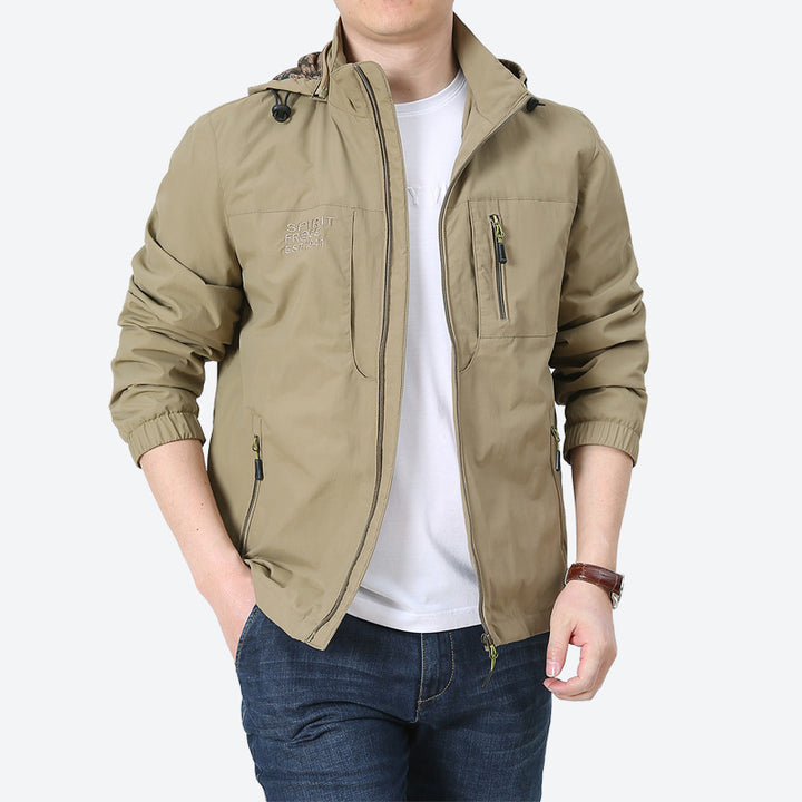 Herren Windabweisende Microfaser-Utilityjacke mit Kapuze und Mehrfach-Reißverschlusstaschen Echo Archiv