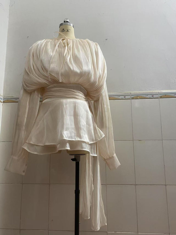 Damen Chiffon Mini Kleid mit eleganten Rüschendetails und verführerischem Wickeldesign Echo Archiv