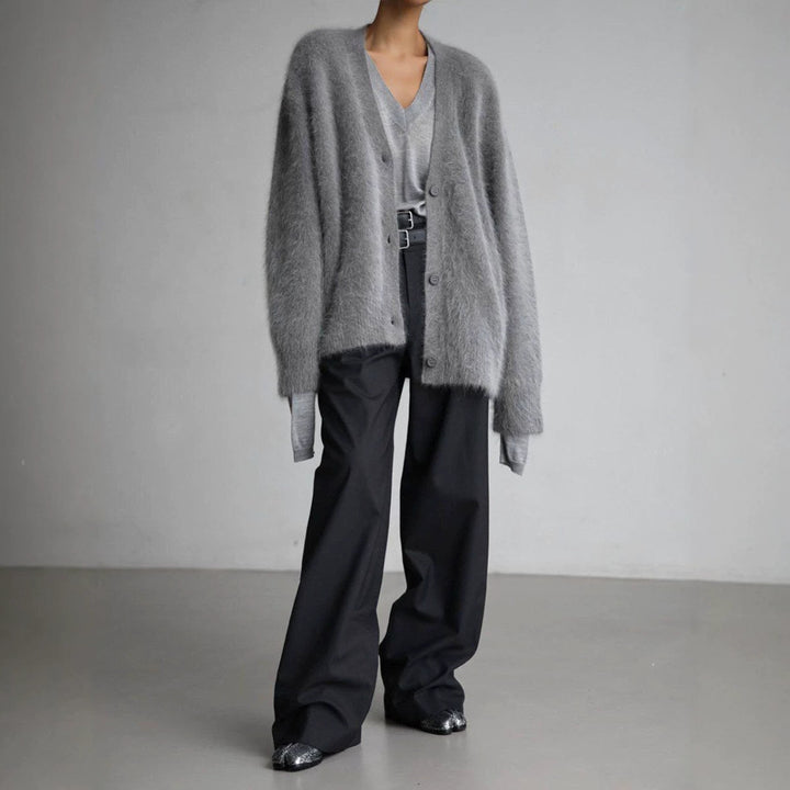 Damen Flauschige Mohair-Optik Strickjacke mit V-Ausschnitt und Oversize-Schnitt Echoarchiv