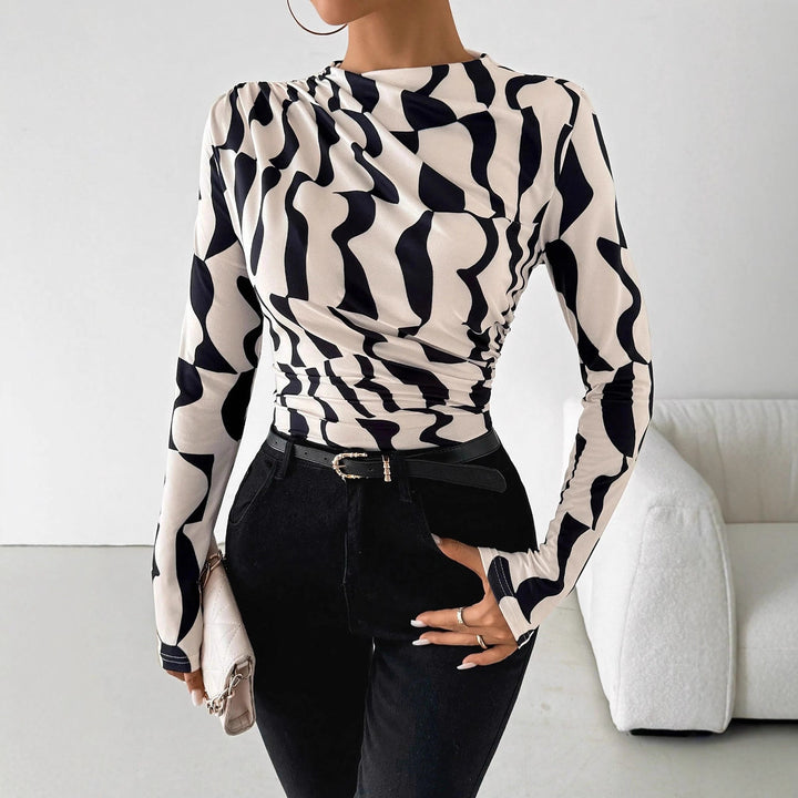 Damen nan tailliertes Langarmshirt mit seitlicher Raffung und Wasserfallausschnitt Echo Archiv