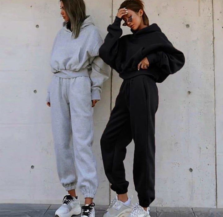 Damen kurzes Oversize-Kapuzenpullover-Set mit elastischer High-Waist-Jogginghose aus Baumwollfleece – Auréline