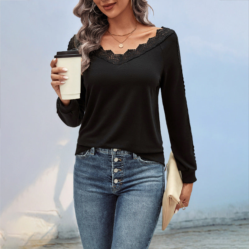 Damen Feinstrick-Longsleeve mit Spitzen-V-Ausschnitt und Spitzenbesatz an den Ärmeln Echoarchiv