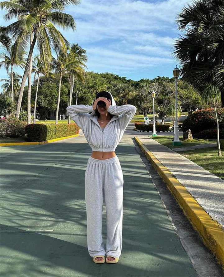 Damen nan Samt-Trainingsanzug zweiteilig mit cropped Kapuzenjacke und hoher Taille Jogginghose Echo Archiv