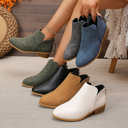 Damen Kurzstiefel mit Fersenreißverschluss, seitlichem Cut-Out und niedrigem Blockabsatz – Varelle