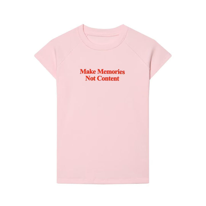 Damen T-Shirt mit modernem Schriftzug und lässigem Schnitt Echo Archiv