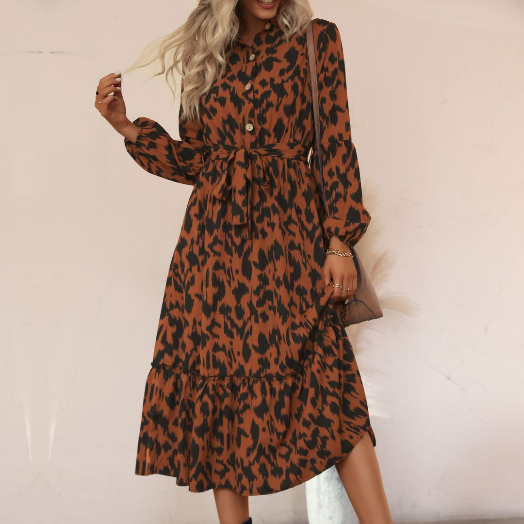 Damen Midikleid mit Animal-Print, Knopfleiste, Taillengürtel und Stufenrock Echoarchiv