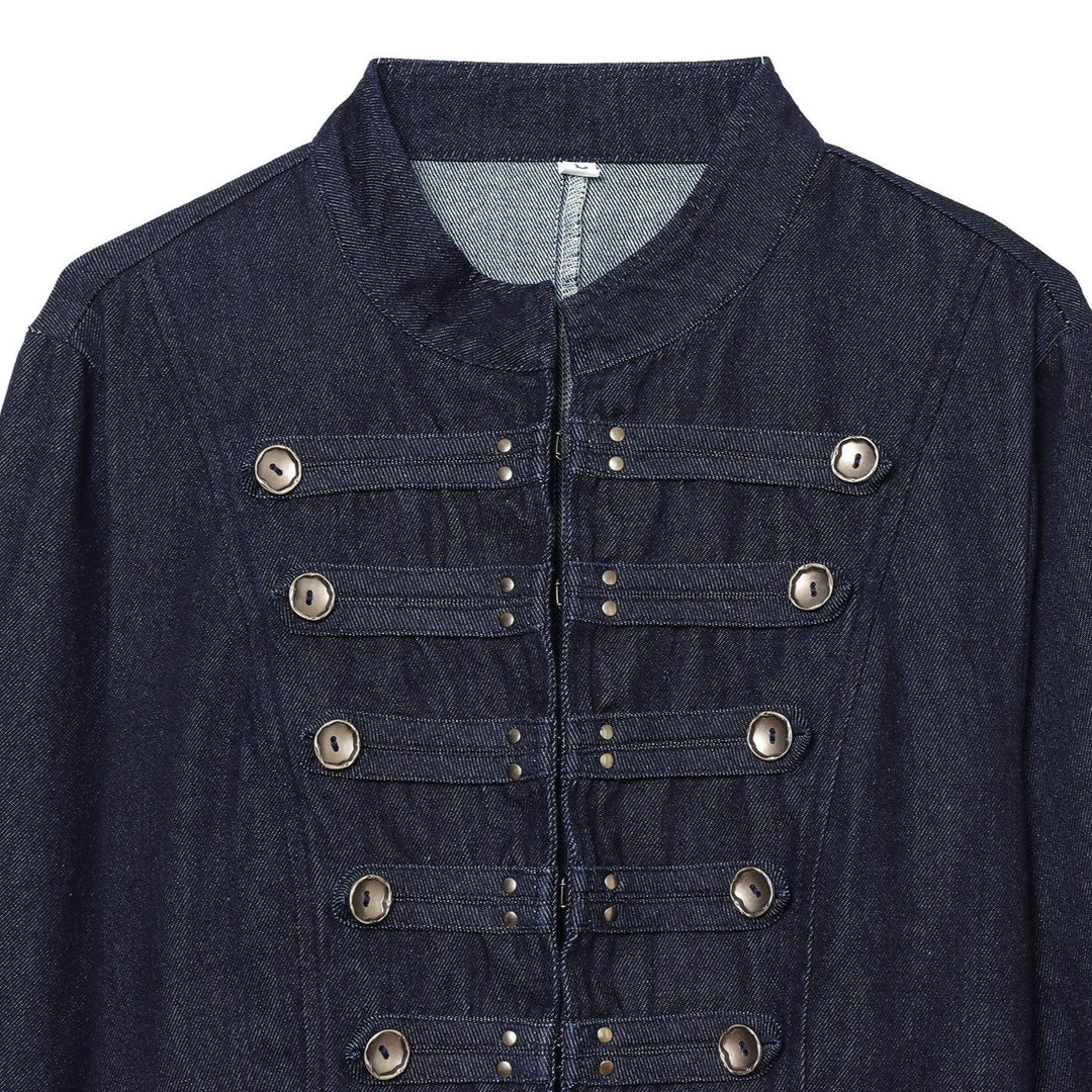 Damen Cropped Denim‑Militärjacke mit Stehkragen und dekorischer Zierknopfleiste Echoarchiv