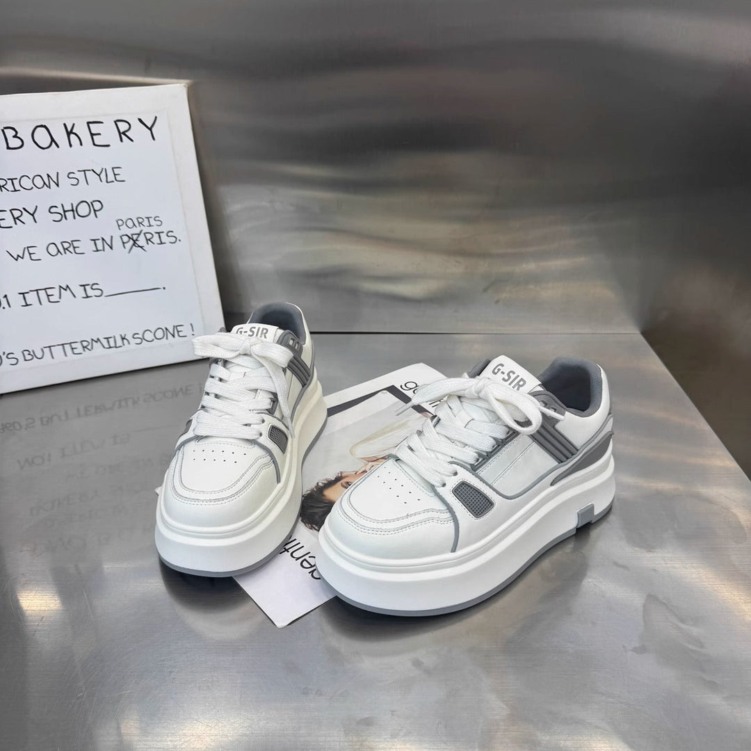Damen Sportliche Sneakers mit dämpfender Plateausohle und atmungsaktiven Einsätzen Echo Archiv