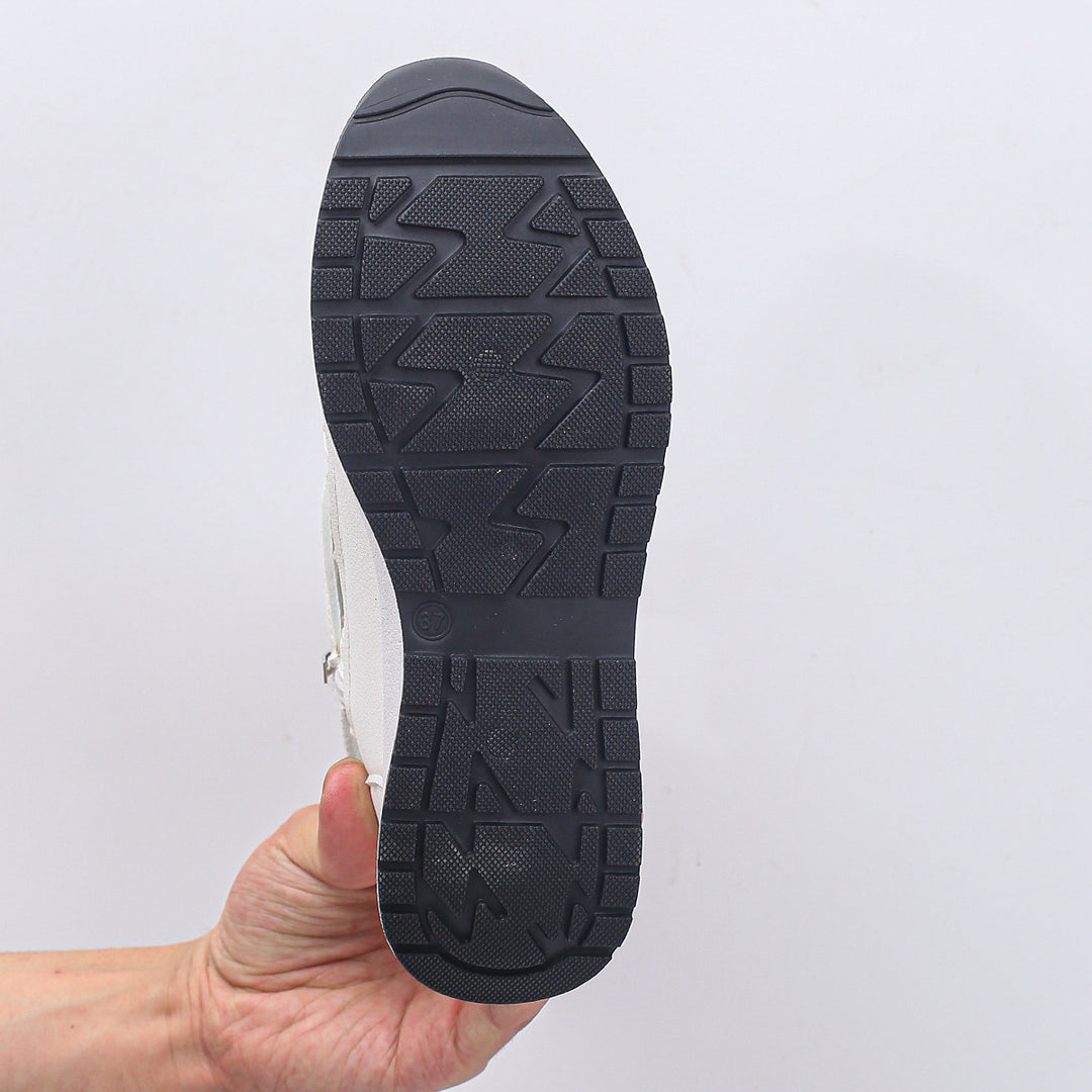Damen Plateau-Slipper mit Klettverschluss und Cut-Out-Design Echo Archiv