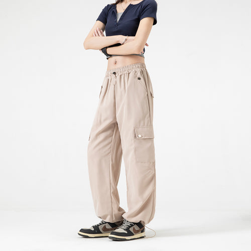 Damen Baggy-Cargo-Hose mit Tunnelzugbund, großen Klappentaschen und verstellbarem Saum Echo Archiv