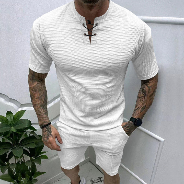 Herren sportliches Kurzarm-Henley-Set mit modernem Strukturdesign Echoarchiv