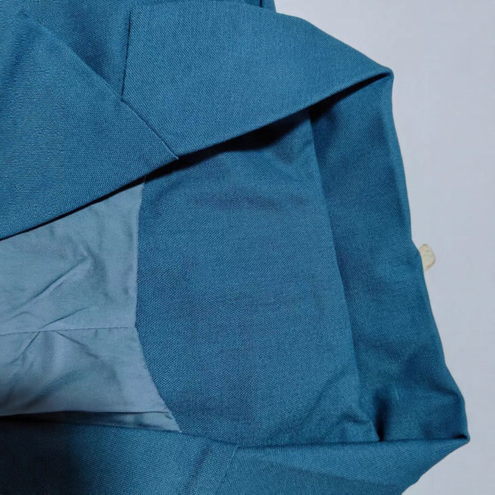 Damen Leichter Leinenblazer mit lockerer Passform und aufgesetzten Taschen – Célinea