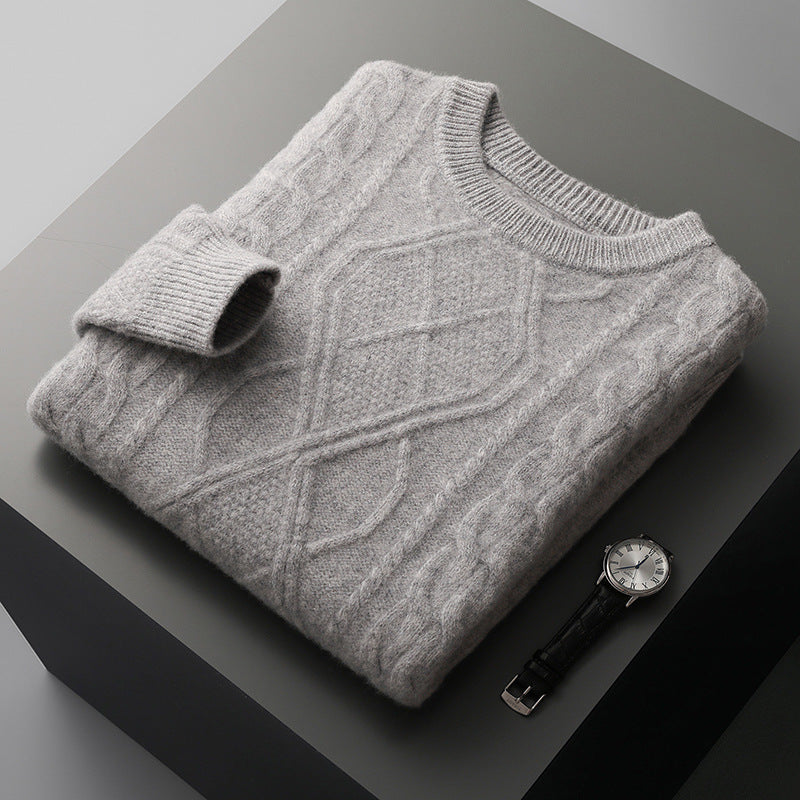 Herren Strickpullover mit aufwendigem Zopfmuster und Rundhalsausschnitt Echoarchiv