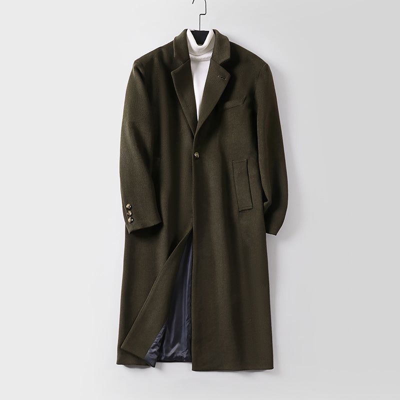 Herren Eleganter langer Einreiher-Wollmantel mit schmalem Revers und taillierter Silhouette Echoarchiv