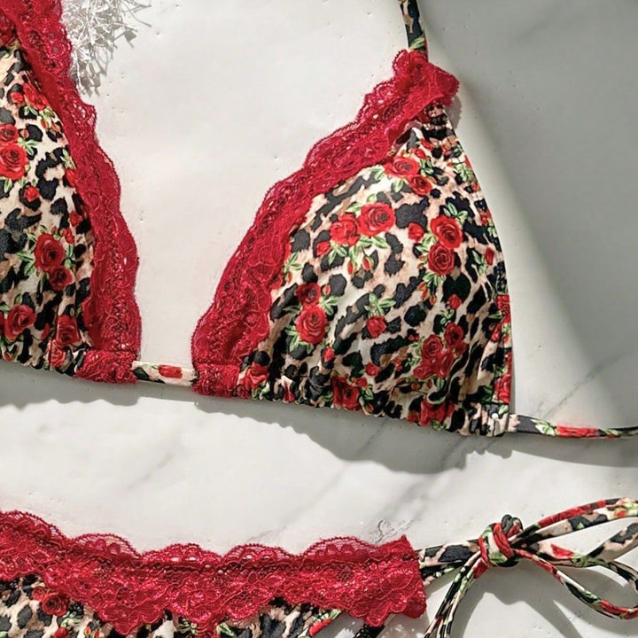 Damen Spitzentrimmed Triangel-Bikini Echo Archiv