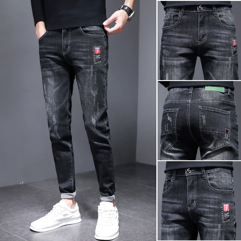 Herren Slim-Fit Jeans im modernen Waschdesign Echoarchiv