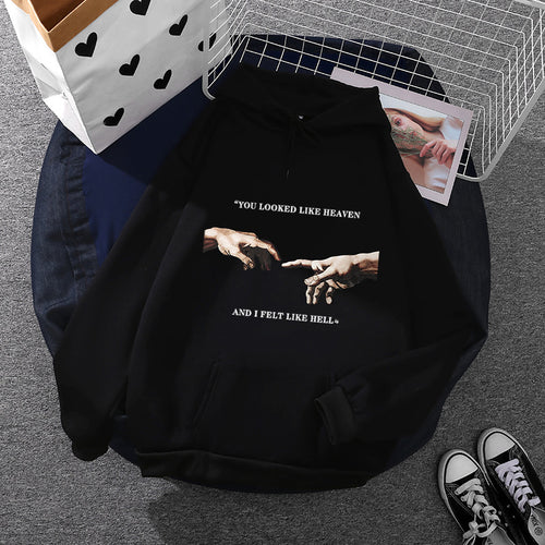Damen Oversize Kapuzenpullover mit Kängurutasche und Renaissance‑Handmotiv, weiches Fleece Innenfutter – Auréline