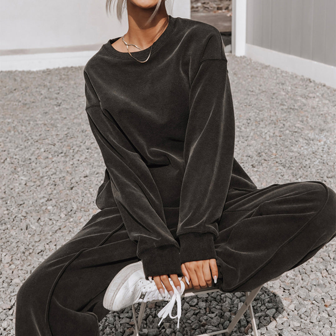 Damen nan weiches Oversize-Sweatshirt und weite Relaxhose im Vintage-Washed-Finish Echo Archiv