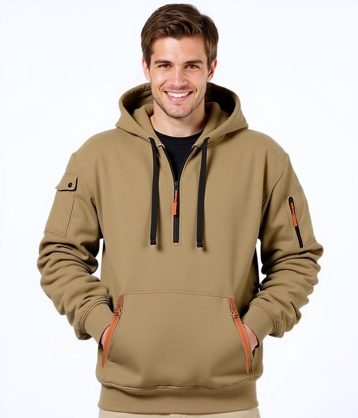 Herren modischer Kapuzenpullover mit innovativer Taschenlösung Echoarchiv