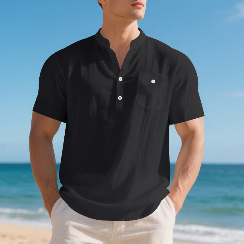 Herren Kurzarm-Hemd mit innovativem Henley-Kragen und praktischer Brusttasche Echoarchiv