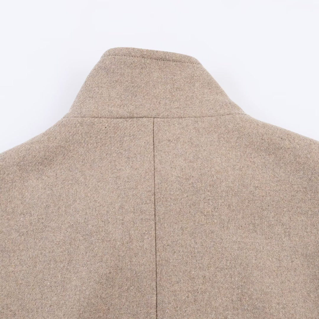 Damen Kurzer Boxy-Wollmix-Mantel mit hohem Stehkragen und verdeckter Knopfleiste Echoarchiv
