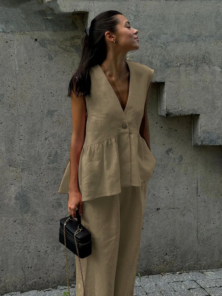 Damen luftiger Jumpsuit mit V-Ausschnitt und fließendem Schnitt Echo Archiv