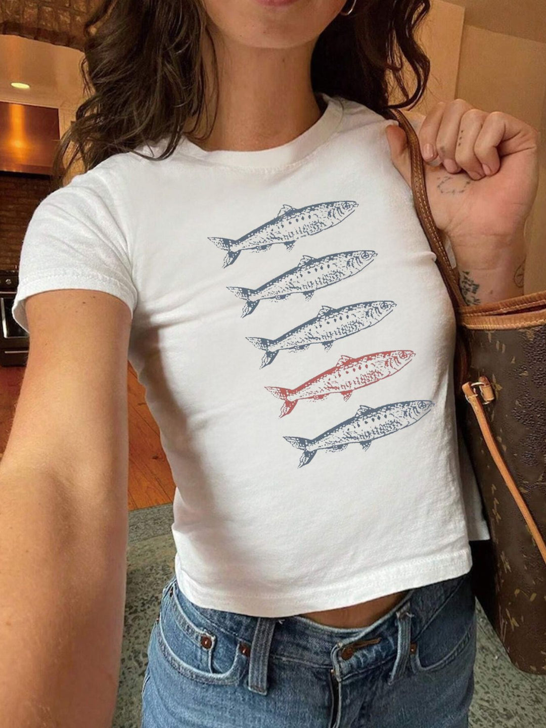Damen Crop-T-Shirt mit künstlerischem Statementdruck Echo Archiv