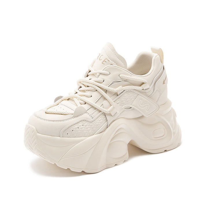 Damen Sportliche Chunky Sneakers mit rutschfester Sohle und modernem Designelement Echo Archiv