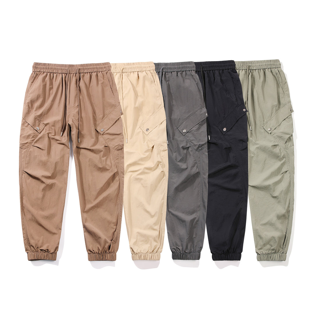 Herren utilitarische Cargo-Joggerhose mit Tunnelzugbund, Mehrfachtaschen und elastischem Knöchelabschluss Echo Archiv