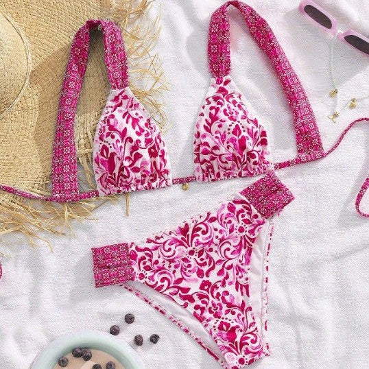 Damen Bikini mit dekorativen Rüschen und elegantem Muster Echo Archiv