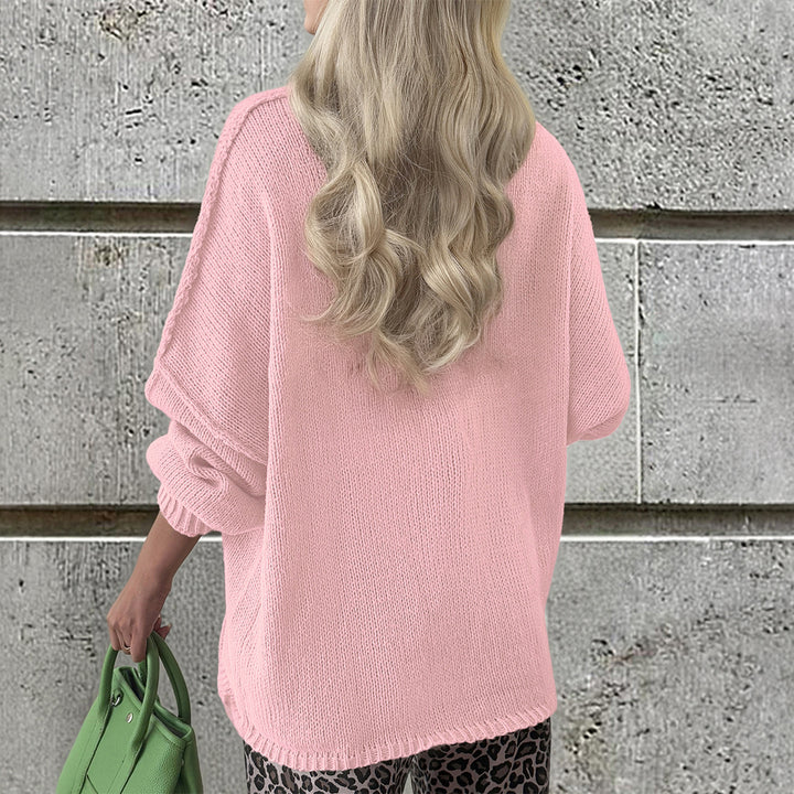 Damen nan Bouclé-Oversize-Cardigan mit tiefem V-Ausschnitt, Kimonoärmeln und goldenen Zierknöpfen Echo Archiv