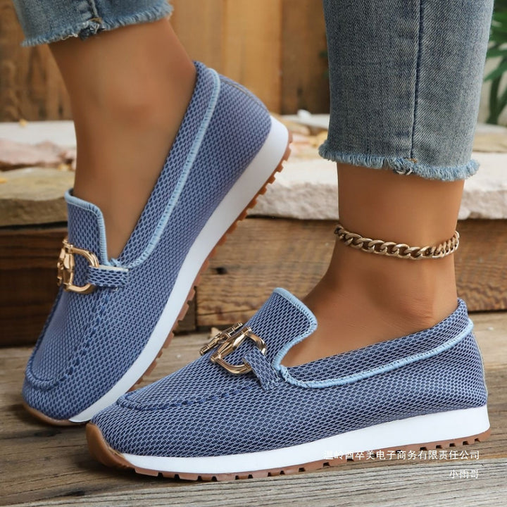 Damen Atmungsaktive Mesh-Slipper-Loafer mit goldfarbener Schnallendekor und leichter Gummisohle Echoarchiv