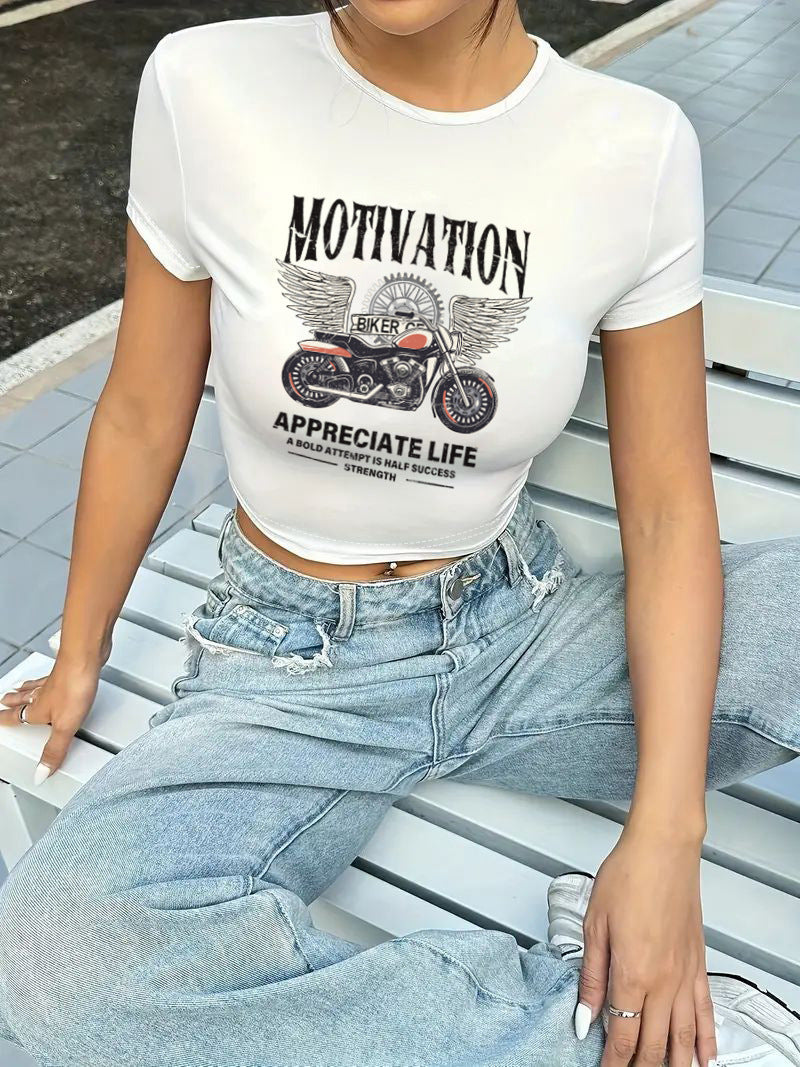 Damen cropped T-Shirt mit exklusivem Pferdemotiv und figurbetontem Schnitt Echo Archiv