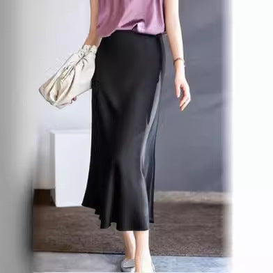 Damen Fließender Satin-Midirock mit Bias-Cut und Trompetensaum Echo Archiv