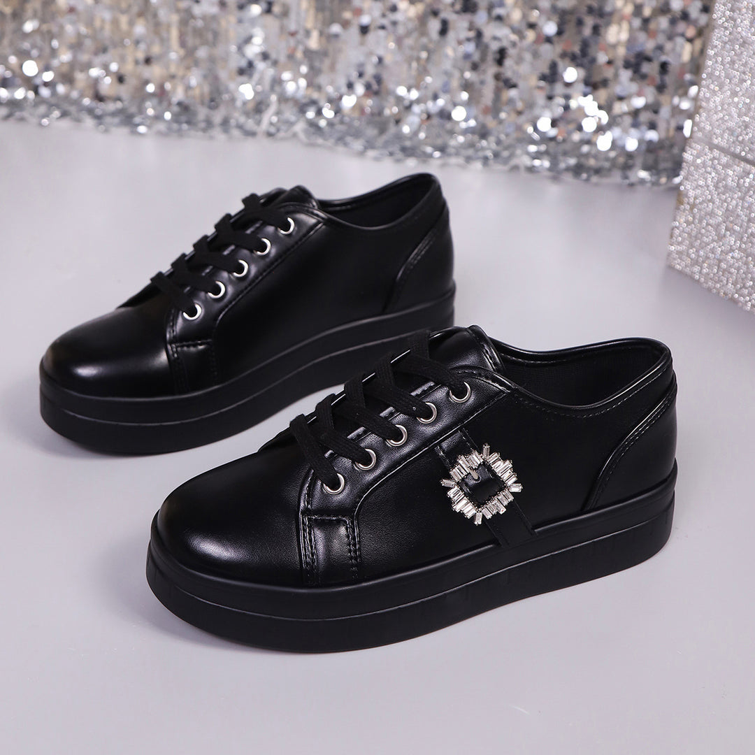 Damen  Plateau-Sneaker mit dekorativer Strass-Brosche und gepolstertem Komfortfußbett Echo Archiv