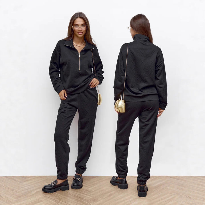 Damen Zopfstrick-Lounge-Set mit halbem Reißverschluss und hochtaillierter Jogginghose – Élanora