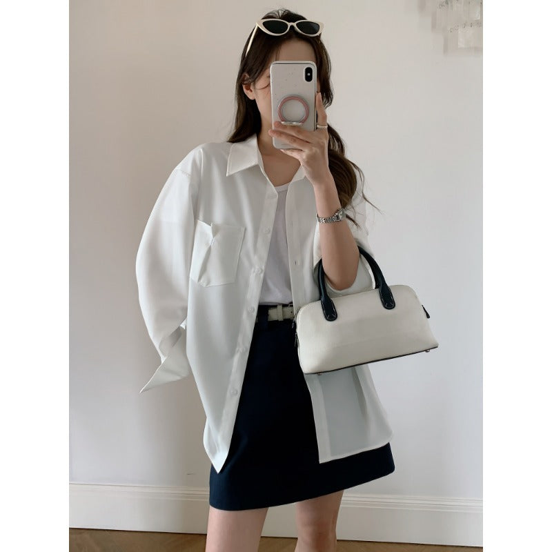 Damen Oversized Hemdbluse aus fließendem Material mit Brusttasche Echoarchiv