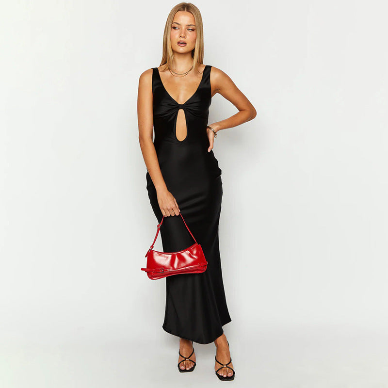 Damen figurbetontes Maxikleid mit tiefem V-Ausschnitt und Cut-Out Echo Archiv