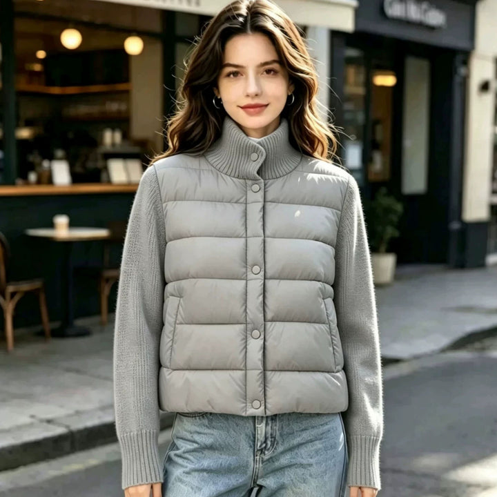 Damen Kurz gefütterte Steppjacke mit gestrickten Ärmeln und Rippkragen Echo Archiv