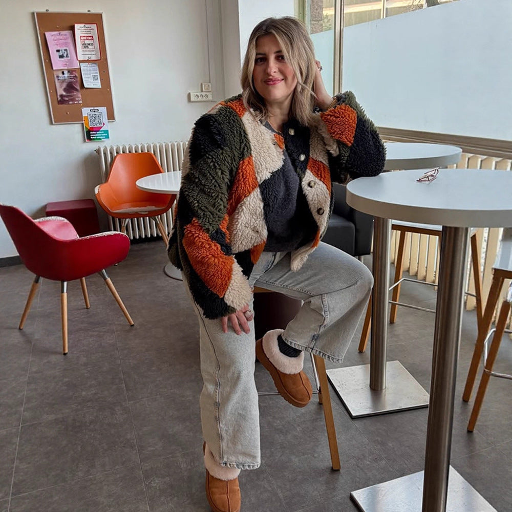 Damen Kurz geschnittene Patchwork‑Teddyjacke mit strukturierter Schlingenfaser und Druckknopfleiste Echoarchiv