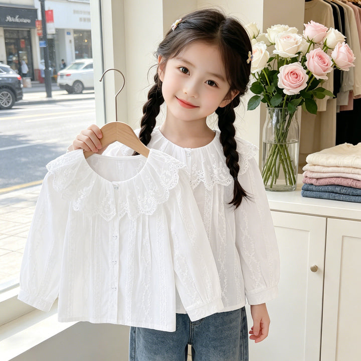Mädchen Bluse mit romantischem Spitzenkragen und filigranem Design Echo Archiv