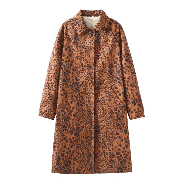 Damen langer Satin-Mantel im Leo-Print mit Reverskragen verdeckter Knopfleiste und Eingrifftaschen – Montévia