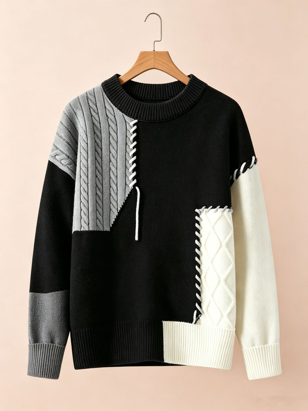 Damen Oversize Strickpullover im Patchwork‑Design mit Zopfmuster‑Einsätzen – Mavelle