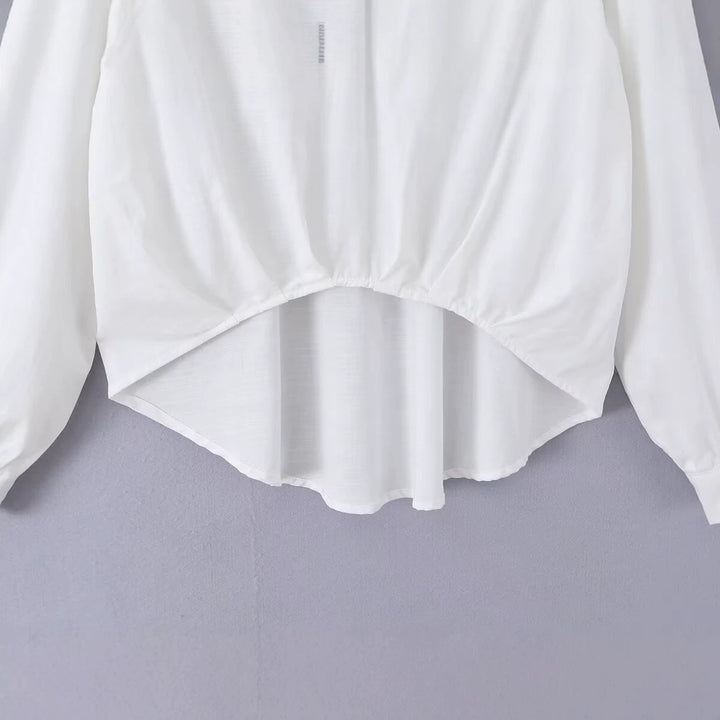 Damen Weite Bluse mit V‑Ausschnitt, Hemdkragen und gerafftem Hoch-Tief-Saum Echo Archiv